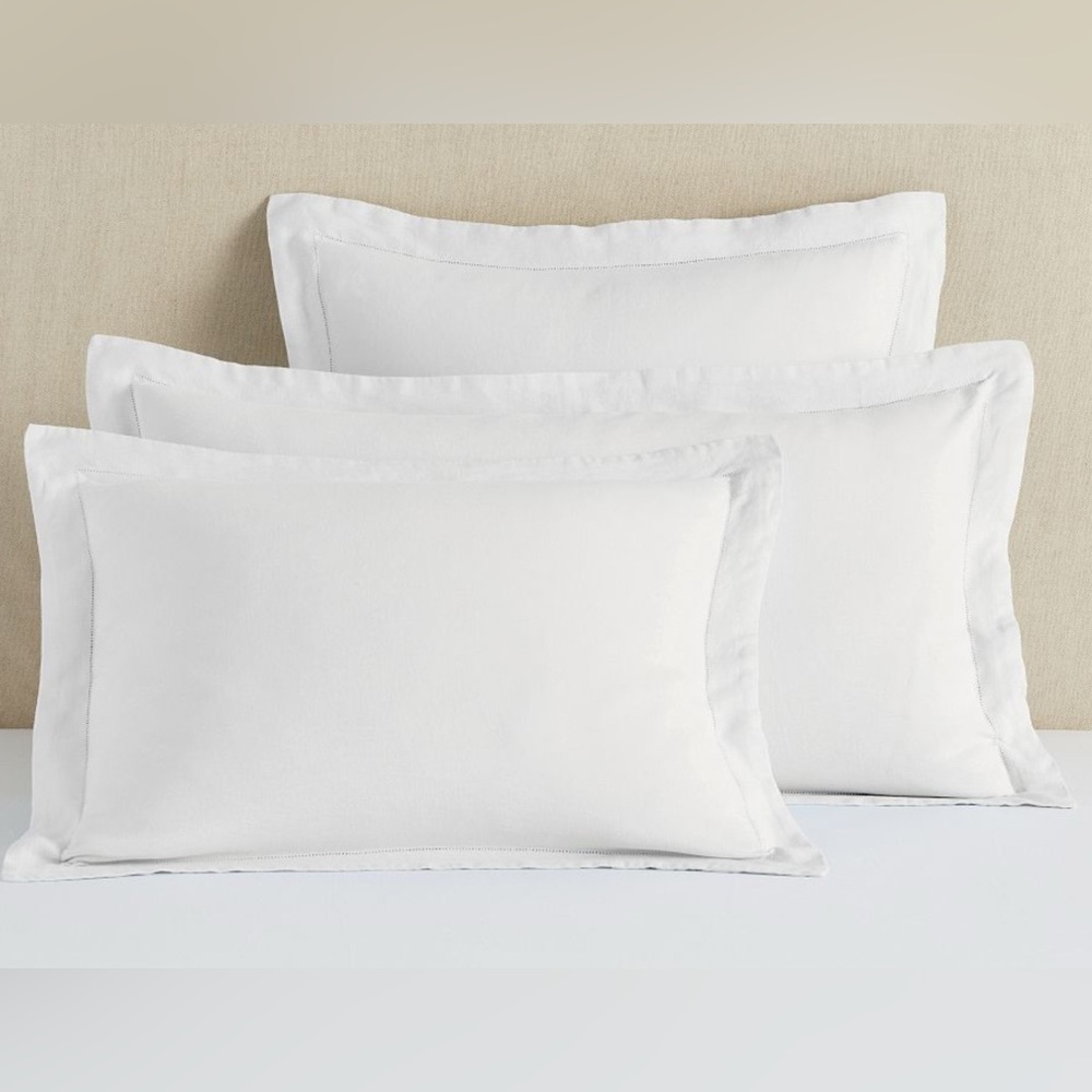 POTTERY BARN (2) BELGIAN FLAX LINEN WHITE SHAMS *NWT $150.00 *KING 36X20”